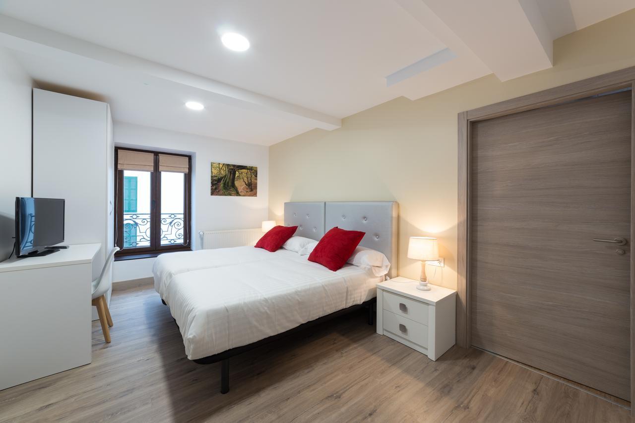 Petit Goierri Hotel Ormaiztegui Ngoại thất bức ảnh